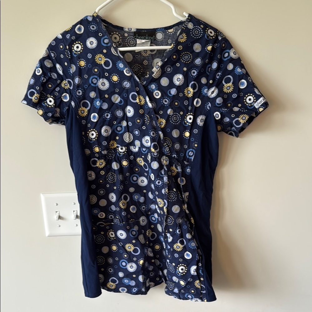 Cherokee Navy Patterned Short Sleeve Scrub Top